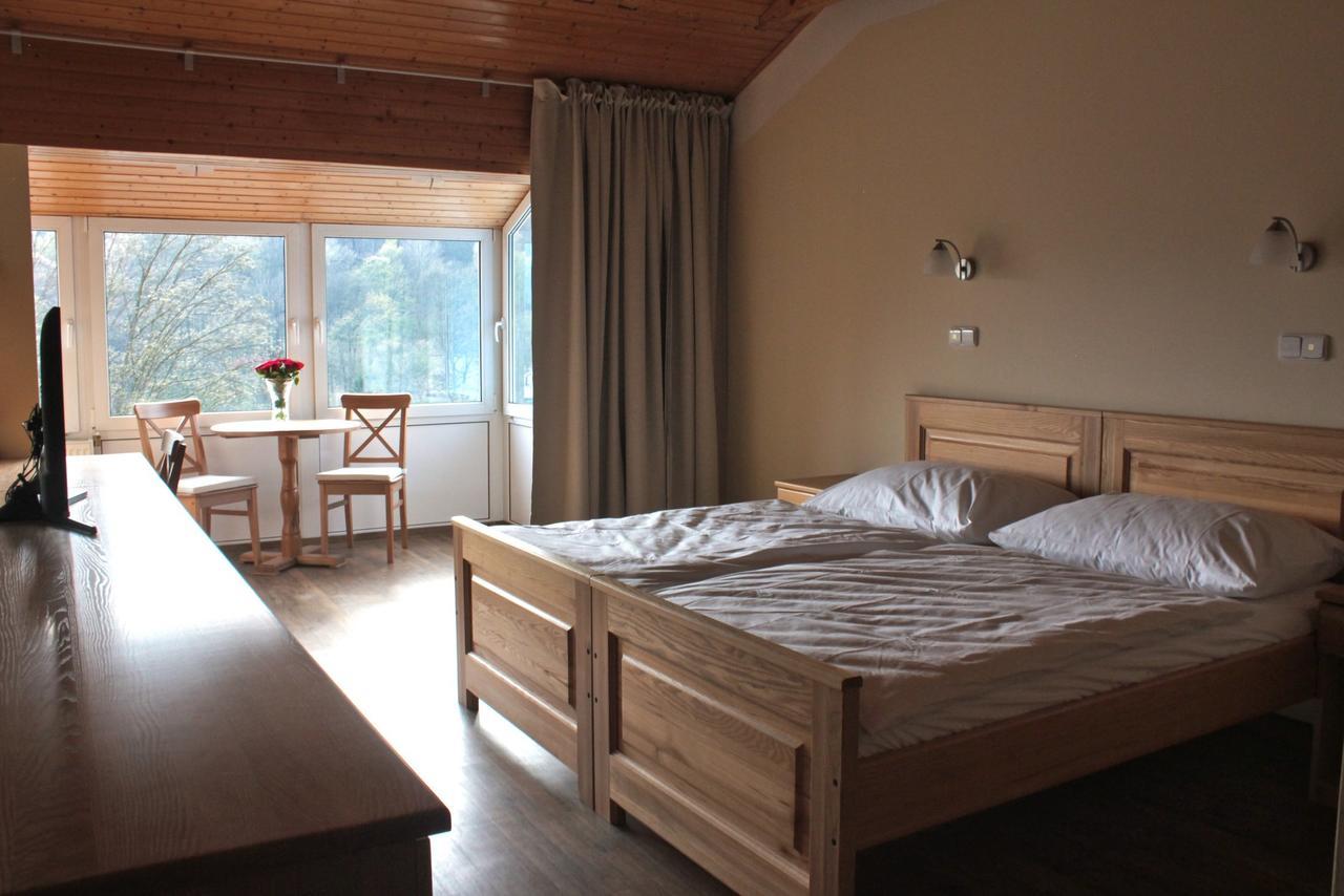Hotel Orix Яхимов Экстерьер фото